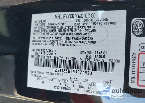 2005 Ford Mustang Gt z USA, uszkodzony, nr VIN 1ZVFT85H355174523